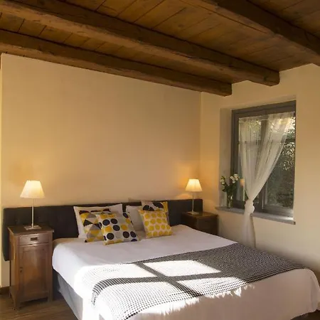 Cascina Canee Bed & Breakfast 4*