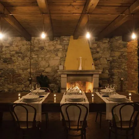 Cascina Canee Alojamento de Acomodação e Pequeno-almoço 4*