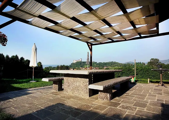 Cascina Canee 住宿加早餐酒店 安杰拉